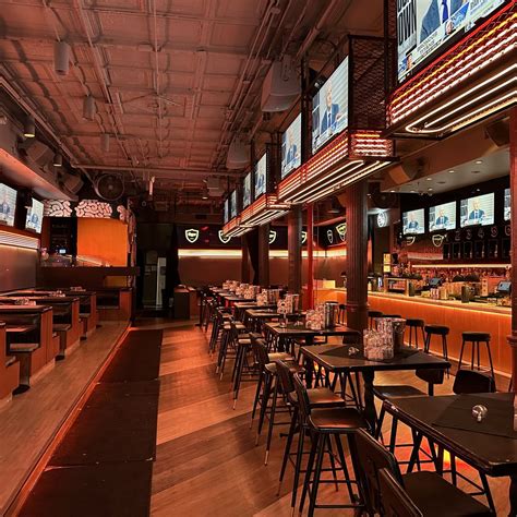 best sports bars near msg|sports bars madison square garden.